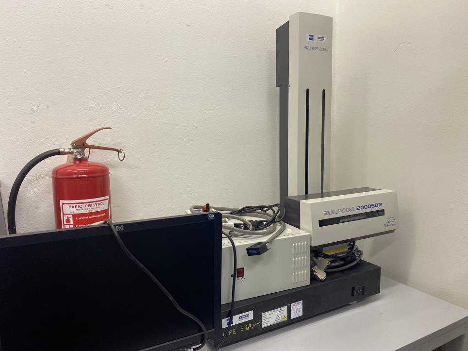 Maszyny do obróbki metalu i wyposażenie warsztatów-1